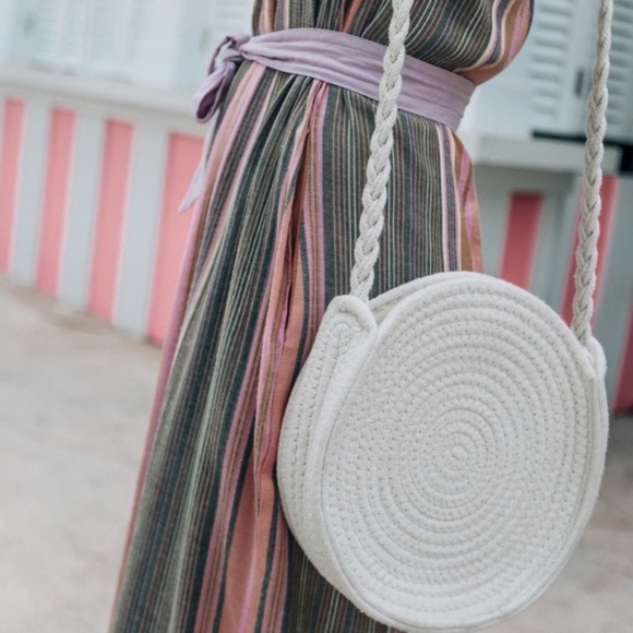 Urban Outfitters Circle Woven Crossbody Bag Cream One Size - Picture 9 of 10